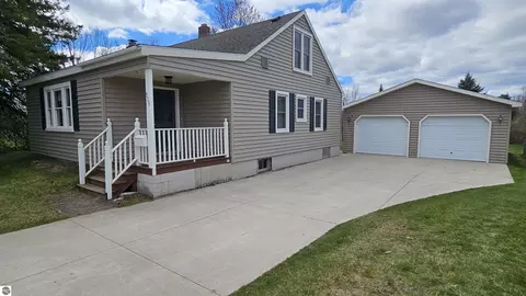 315 W W Ml, Oscoda, MI 48750