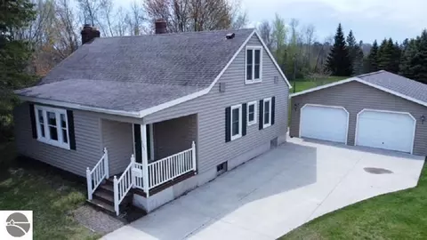 315 W W Ml, Oscoda, MI 48750
