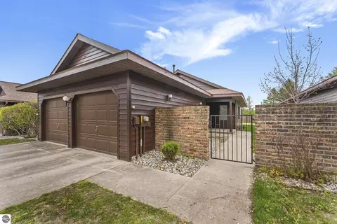 2130 E Hammond Pl #82, Traverse City, MI 49686