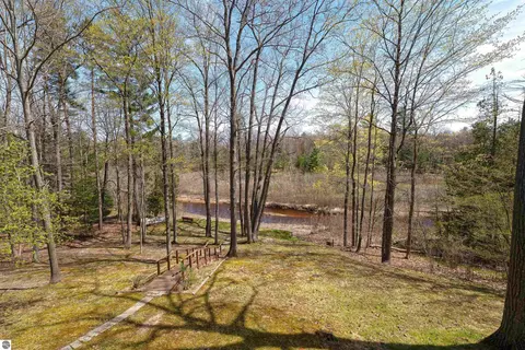 View/Area - 1541 Maple Point Rd, Beaverton, MI 48612 photo 3 of 4