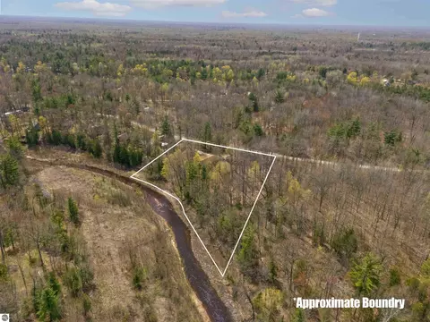 View/Area - 1541 Maple Point Rd, Beaverton, MI 48612 photo 2 of 4