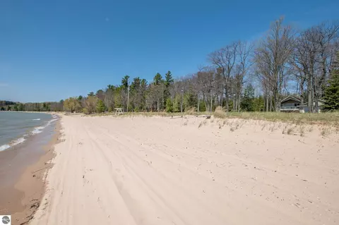 3784 S Lee Point Rd, Suttons Bay, MI 49682