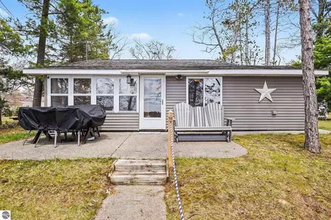3511 Shady Ln, National City, MI 48748