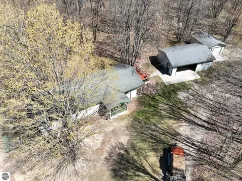 7931 NE Twin Lake Rd, Mancelona, MI 49659