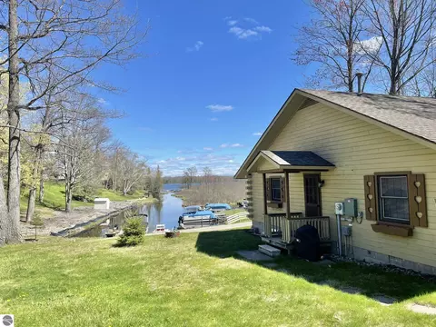 4874 Channel Dr, Lupton, MI 48635