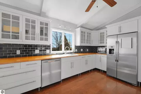 3216 Zimmerman Rd, Traverse City, MI 49685
