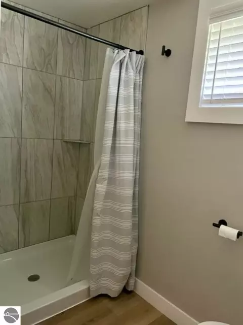 Bath - 399 N Huron, Au Gres, MI 48703 photo 1 of 2