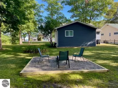 Exterior - 399 N Huron, Au Gres, MI 48703 photo 1 of 2