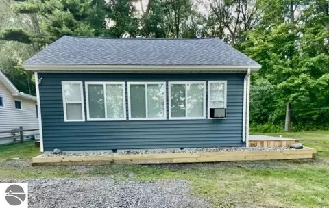 399 N Huron, Au Gres, MI 48703