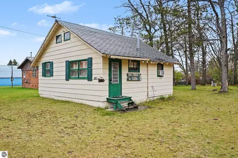 4540 Alcona St, South Branch, MI 48761