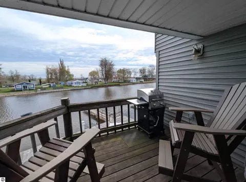 Exterior - 3091 Midshipman Dr, Au Gres, MI 48703 photo 5 of 7