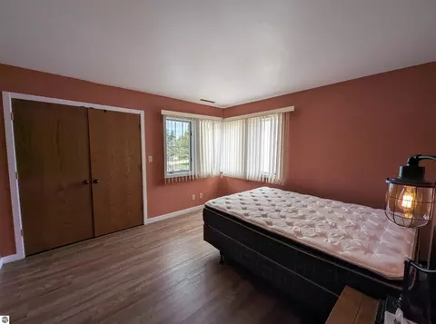 Bedroom - 3091 Midshipman Dr, Au Gres, MI 48703 photo 1 of 9