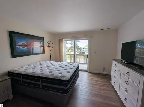 Bedroom - 3091 Midshipman Dr, Au Gres, MI 48703 photo 3 of 9