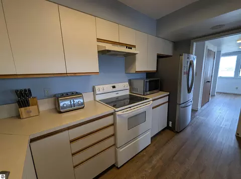 Kitchen - 3091 Midshipman Dr, Au Gres, MI 48703 photo 2 of 5