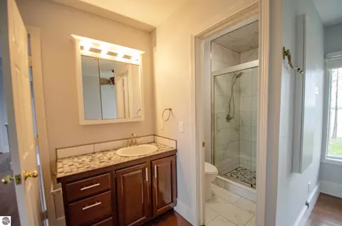 Bath - 16950 First St, Arcadia, MI 49613 photo 2 of 6