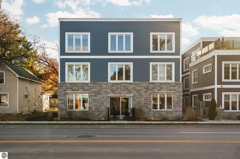 922 E Front St, Traverse City, MI 49684