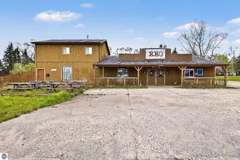 20 E Remus Rd, Mount Pleasant, MI 48858
