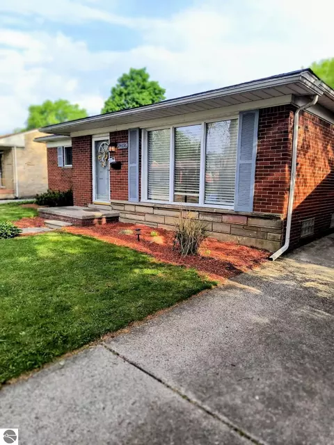 24686 Donald Ct, Redford, MI 48239
