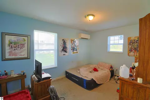Bedroom - 401 Barber, Ithaca, MI 48847 photo 3 of 3