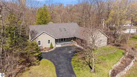 9045 N Pointe Woods, Charlevoix, MI 49720
