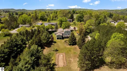 9477 S Cedar Rd, Cedar, MI 49621