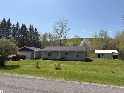 16402 Big Four Rd, Bear Lake, MI 49614