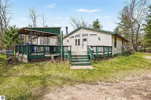 Exterior - 6595 Wickert Rd, Hale, MI 48739 photo 2 of 3