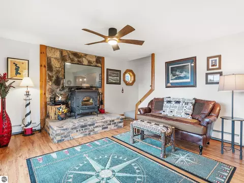 Living - 15202 Circle Dr, Ocqueoc, MI 49759 photo 4 of 6