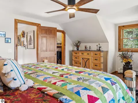 Bedroom - 15202 Circle Dr, Ocqueoc, MI 49759 photo 9 of 9
