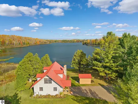 View/Area - 15202 Circle Dr, Ocqueoc, MI 49759 photo 2 of 5