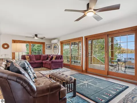 Living - 15202 Circle Dr, Ocqueoc, MI 49759 photo 6 of 6