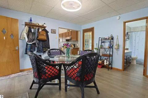 Dining - 116 E Munger Rd, Munger, MI 48747 photo 1 of 2