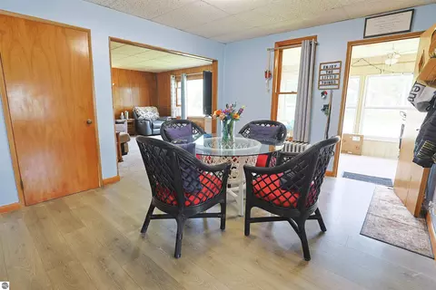 Dining - 116 E Munger Rd, Munger, MI 48747 photo 2 of 2