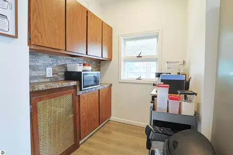 Kitchen - 116 E Munger Rd, Munger, MI 48747 photo 5 of 5