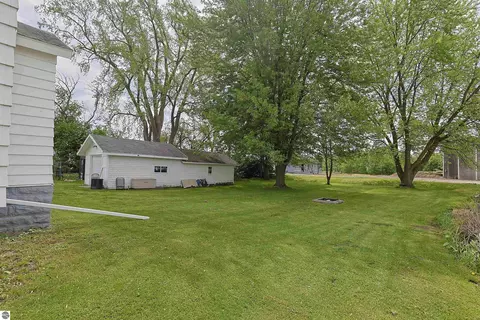 Exterior - 116 E Munger Rd, Munger, MI 48747 photo 2 of 3