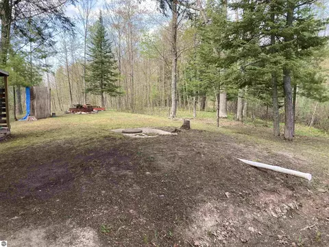 2866 Main St, Lupton, MI 48635 photo 9