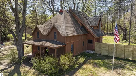 512 Indiana St, Manton, MI 49663