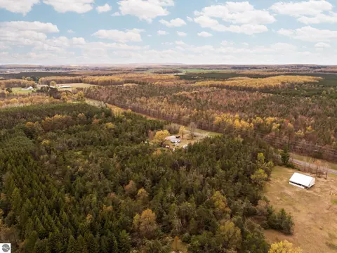 View/Area - 960 E 32 Rd, Boon, MI 49618 photo 8 of 18