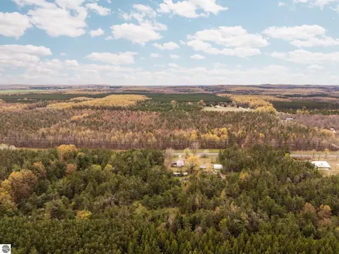 View/Area - 960 E 32 Rd, Boon, MI 49618 photo 9 of 18