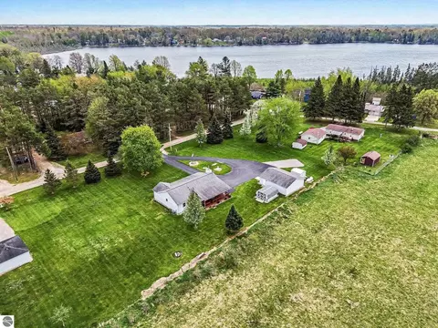 View/Area - 437 4th St, Lupton, MI 48635 photo 1 of 3