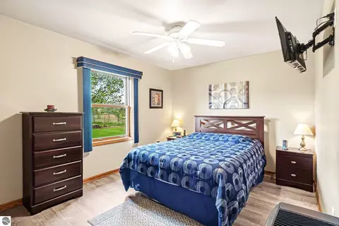 Bedroom - 437 4th St, Lupton, MI 48635 photo 3 of 4