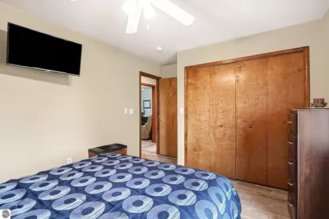 Bedroom - 437 4th St, Lupton, MI 48635 photo 4 of 4