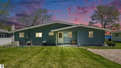 4440 Loon Lake Rd, Hale, MI 48739