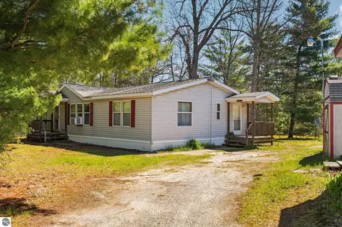 11970 West Dr, Fife Lake, MI 49633