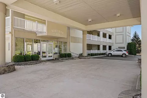 Exterior - 576 N Huron Rd #202, Au Gres, MI 48703 photo 4 of 5