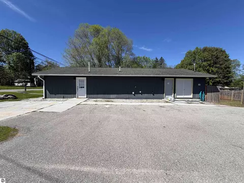 2134 S Main St, Central Lake, MI 49622