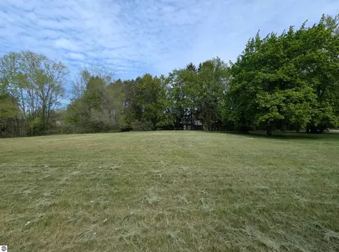 210 N Mackinaw Rd, Au Gres, MI 48703 photo 7