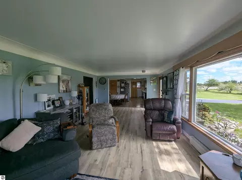 Living - 1171 N M-65, Twining, MI 48766 photo 5 of 5