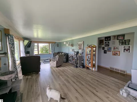Living - 1171 N M-65, Twining, MI 48766 photo 1 of 5