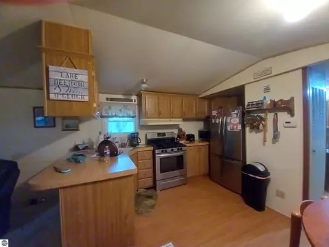 Kitchen - 4144 E Anne St, Au Gres, MI 48703 photo 1 of 2